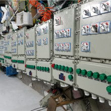 樂清市鋒鋒電器廠 專注照明配電設備研發的普通合伙制企業